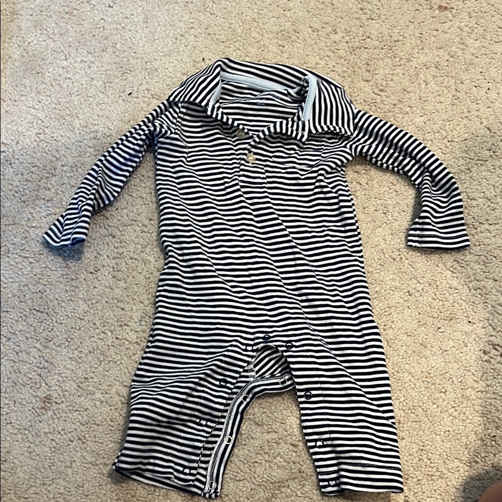 Vineyard Vines Blue and White Striped polo romper boys 3-6 months 100% cotton